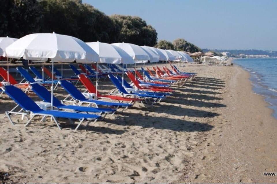 Apartment By The Sea,Neoi Epivates Beach, Thessaloniki 네오이 에피바타이 외부 사진