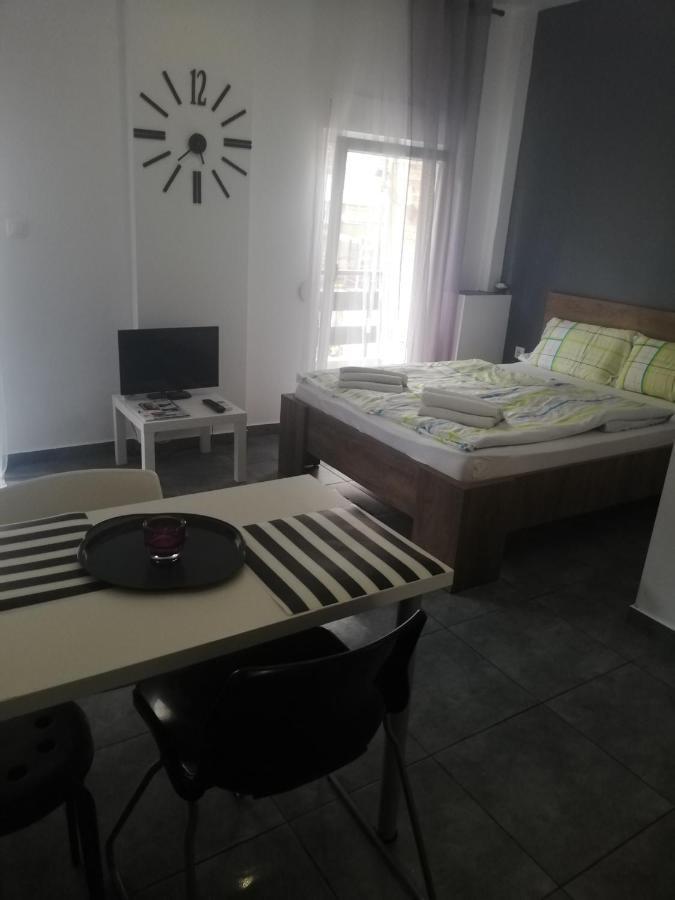 Apartment By The Sea,Neoi Epivates Beach, Thessaloniki 네오이 에피바타이 외부 사진