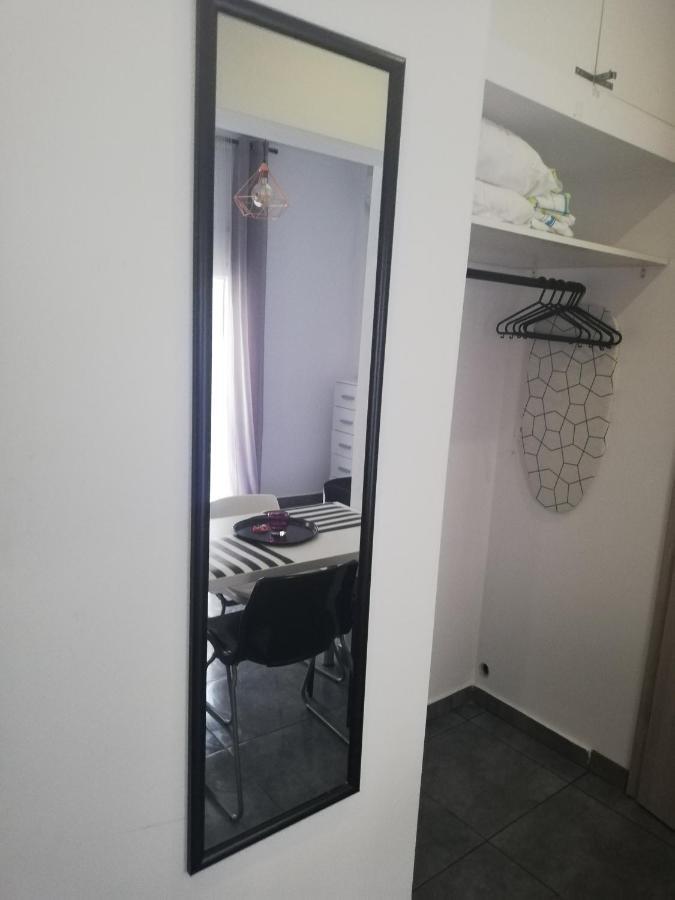 Apartment By The Sea,Neoi Epivates Beach, Thessaloniki 네오이 에피바타이 외부 사진
