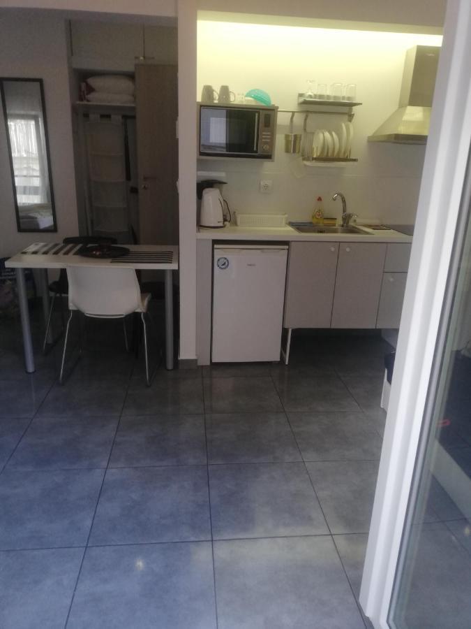 Apartment By The Sea,Neoi Epivates Beach, Thessaloniki 네오이 에피바타이 외부 사진